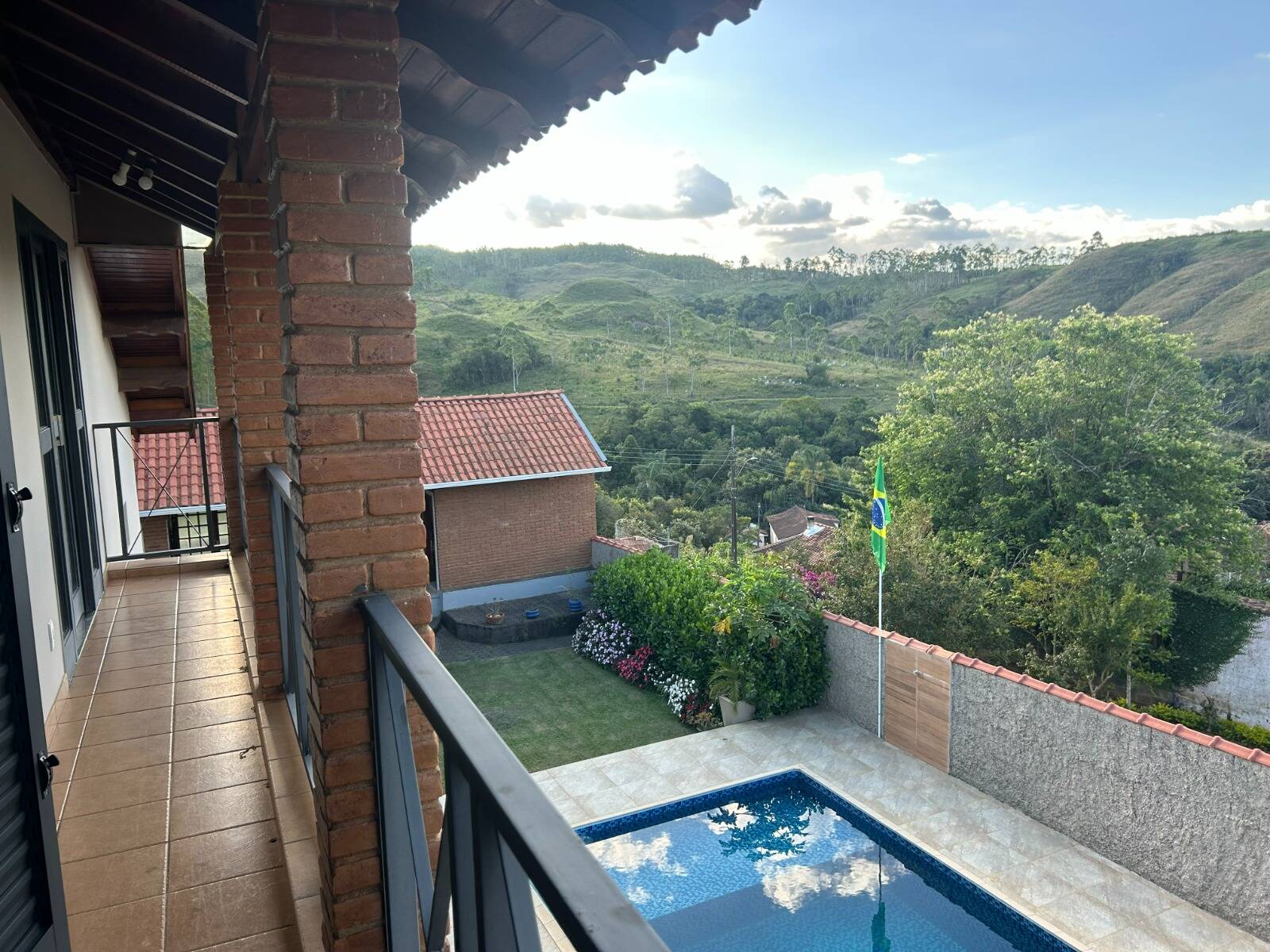Casa à venda com 2 quartos, 195m² - Foto 6