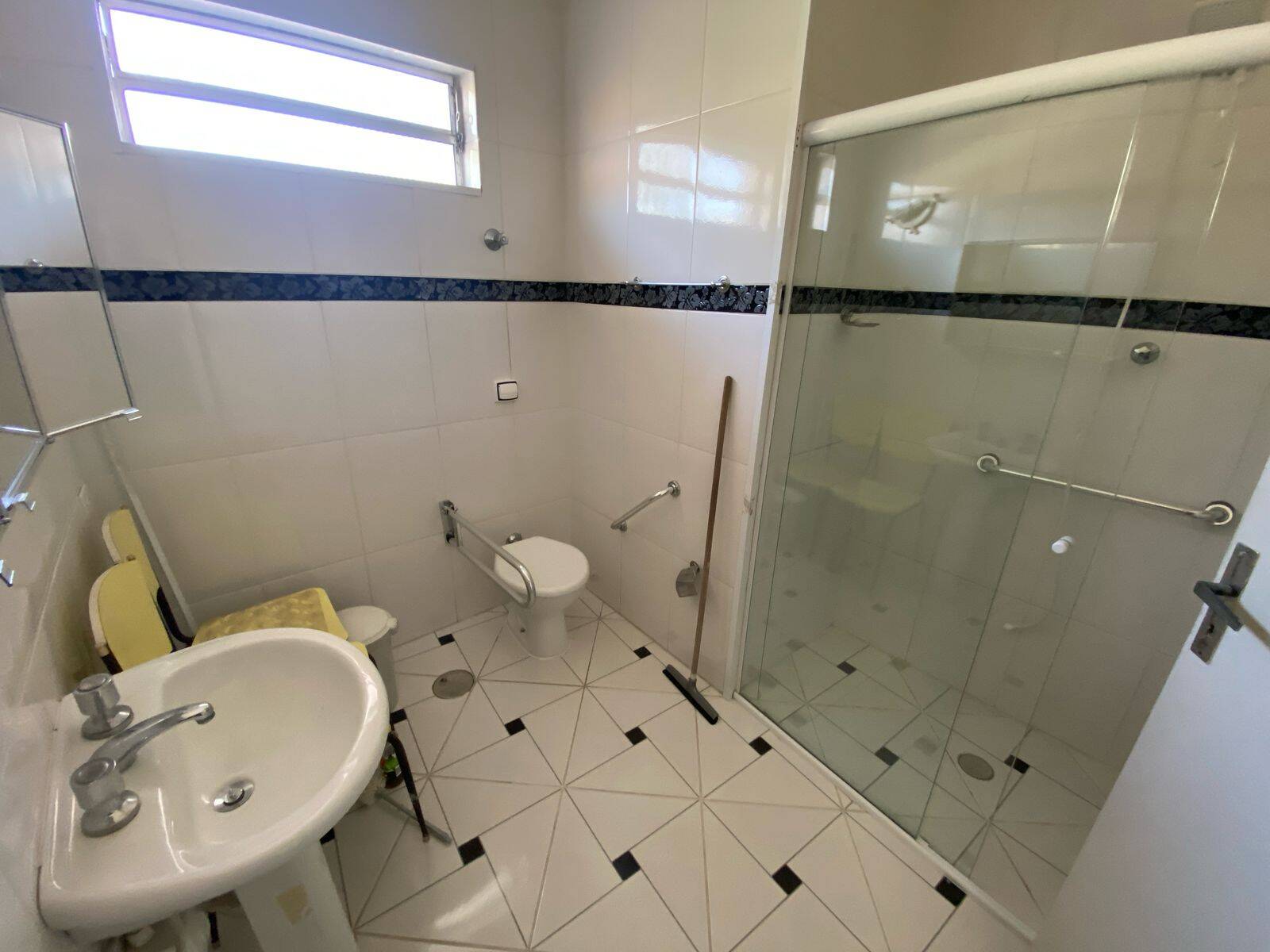 Casa, 4 quartos, 220 m² - Foto 17