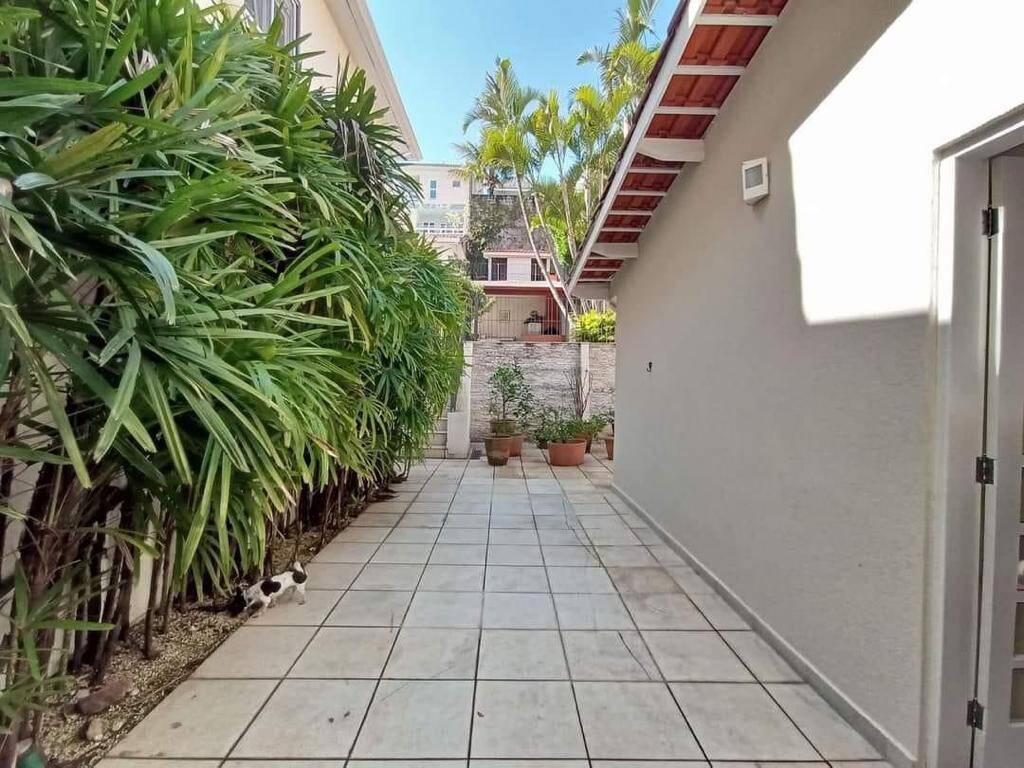 Casa, 217 m² - Foto 2