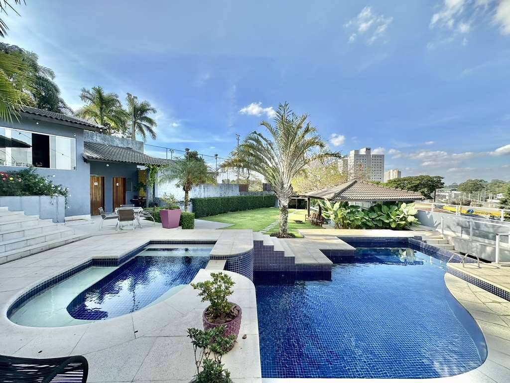 Casa, 4 quartos, 711 m² - Foto 3