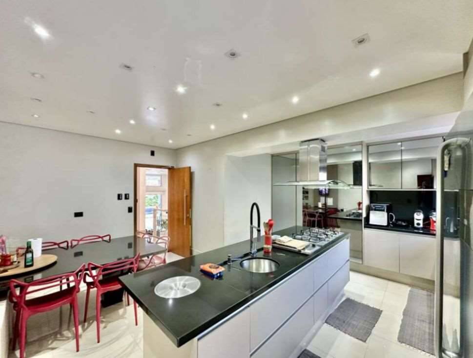 Casa, 4 quartos, 711 m² - Foto 24
