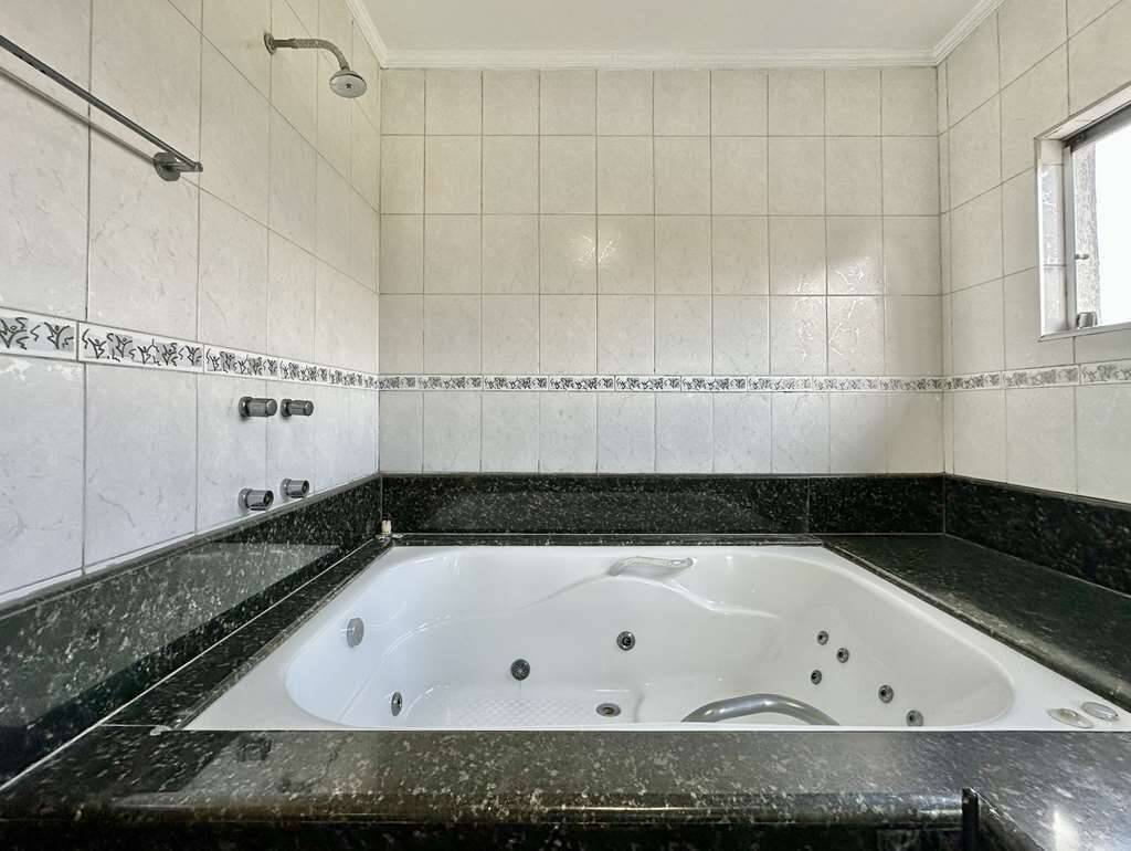 Casa, 4 quartos, 711 m² - Foto 33