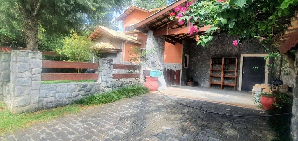 Casa à venda com 4 quartos, 213m² - Foto 5