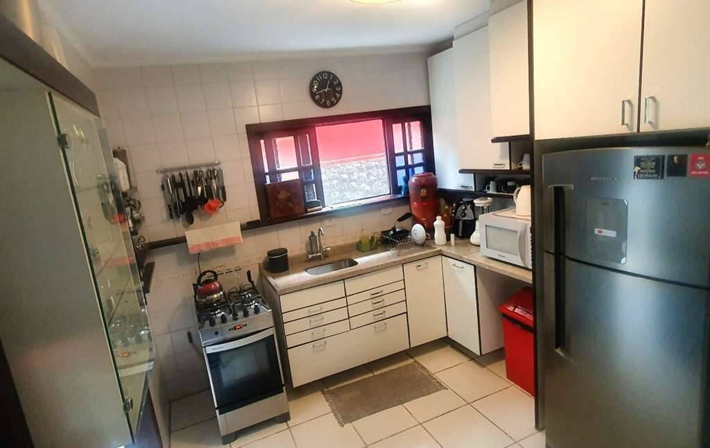Casa à venda com 4 quartos, 213m² - Foto 17