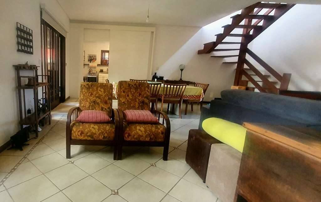 Casa à venda com 4 quartos, 213m² - Foto 25