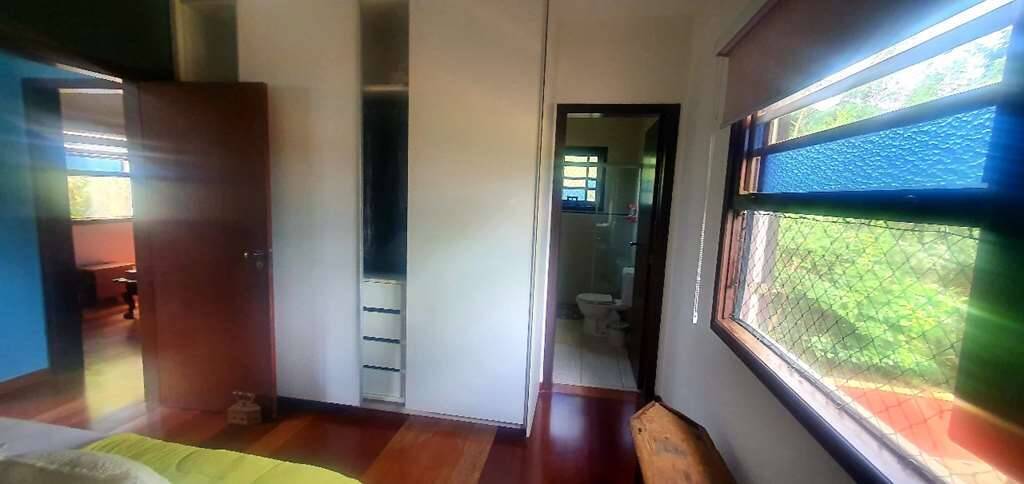 Casa à venda com 4 quartos, 213m² - Foto 32