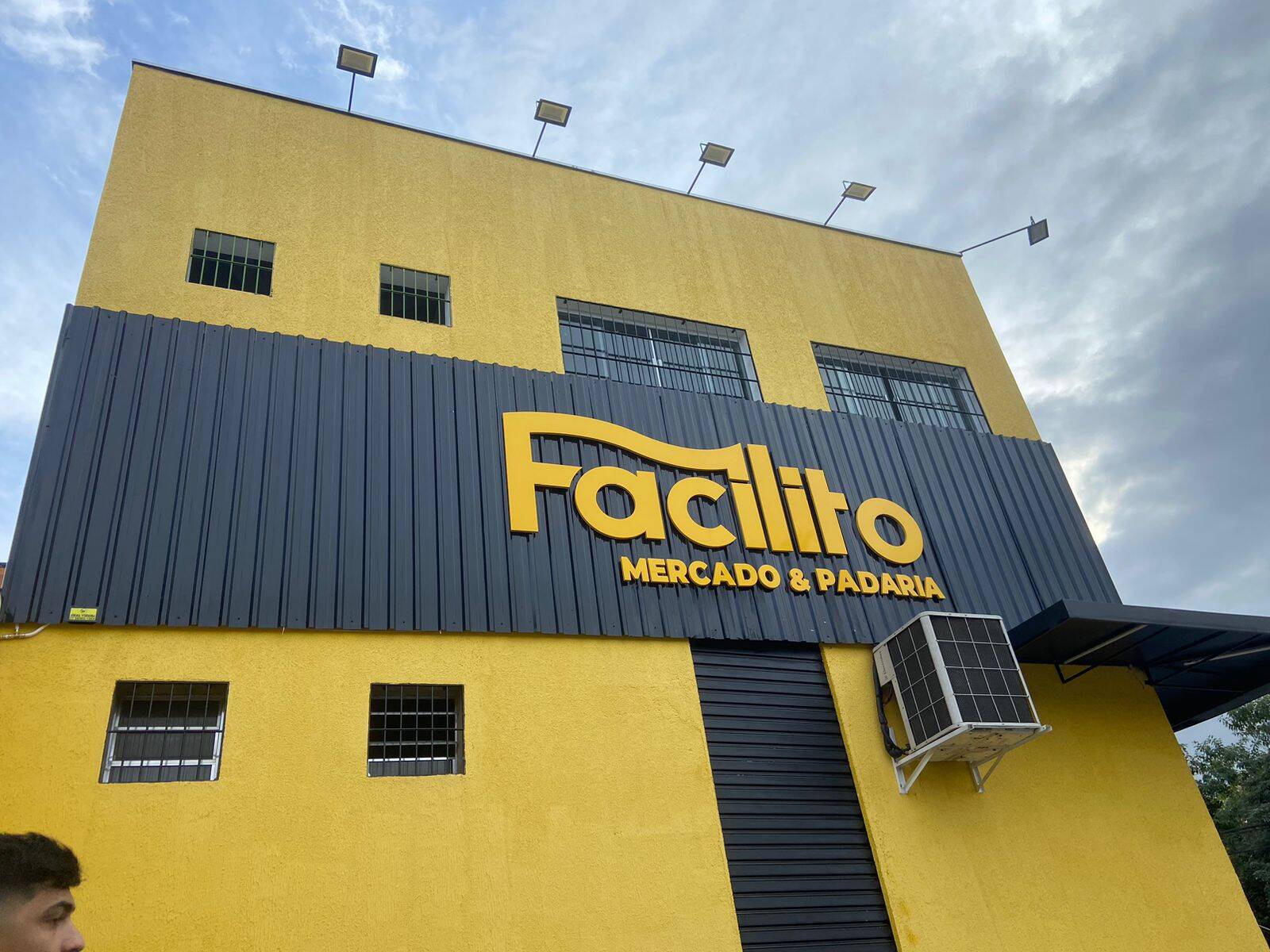 Depósito-Galpão, 328 m² - Foto 3