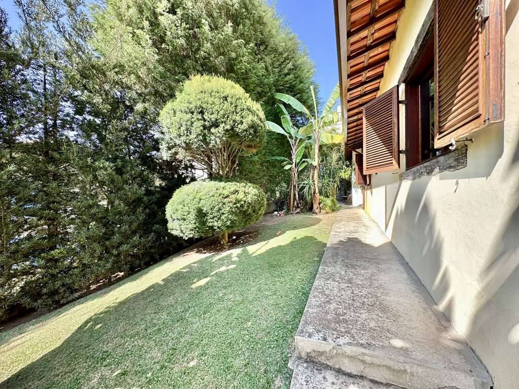 Casa à venda com 5 quartos, 368m² - Foto 17