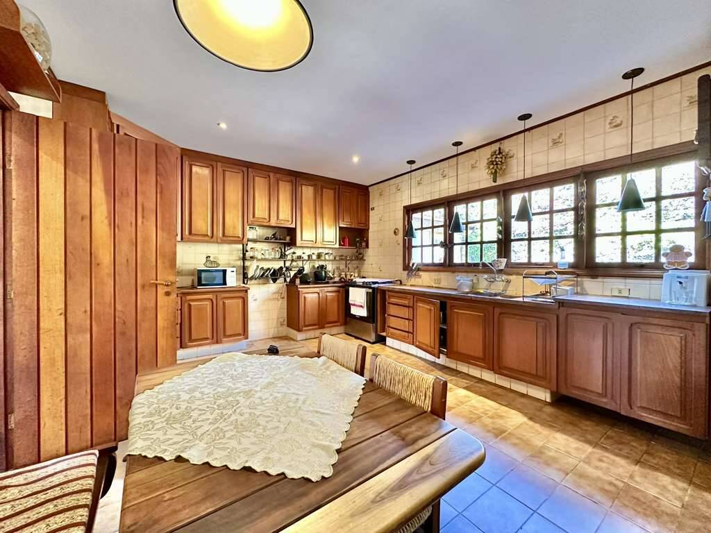 Casa à venda com 5 quartos, 368m² - Foto 34