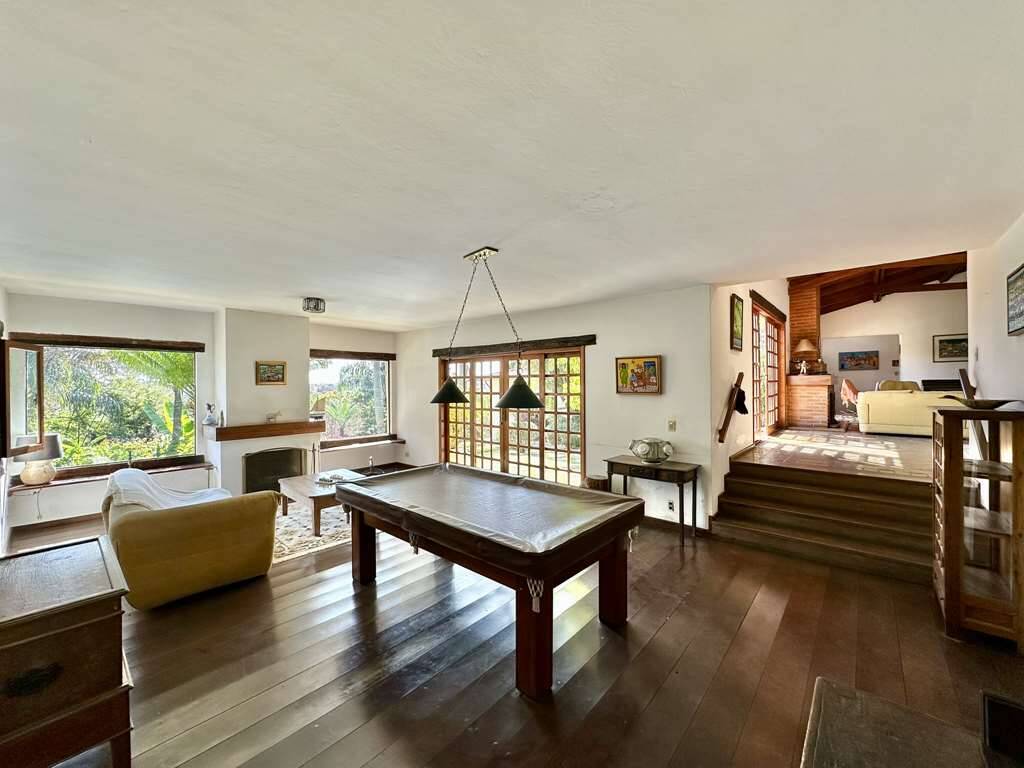 Casa à venda com 5 quartos, 368m² - Foto 43