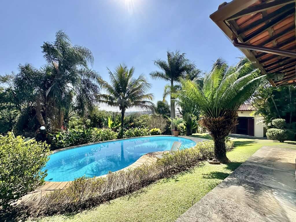 Casa à venda com 5 quartos, 368m² - Foto 8