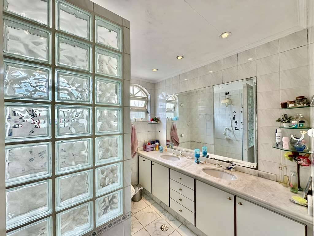 Casa, 3 quartos, 233 m² - Foto 31
