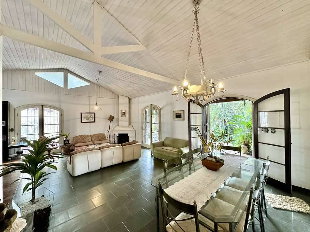 Casa, 3 quartos, 233 m² - Foto 45
