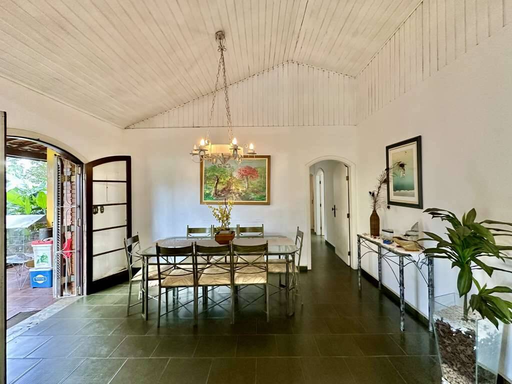 Casa, 3 quartos, 233 m² - Foto 47
