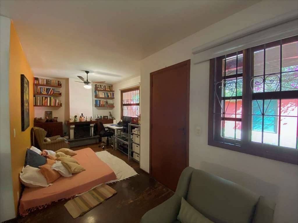Casa, 3 quartos, 285 m² - Foto 8