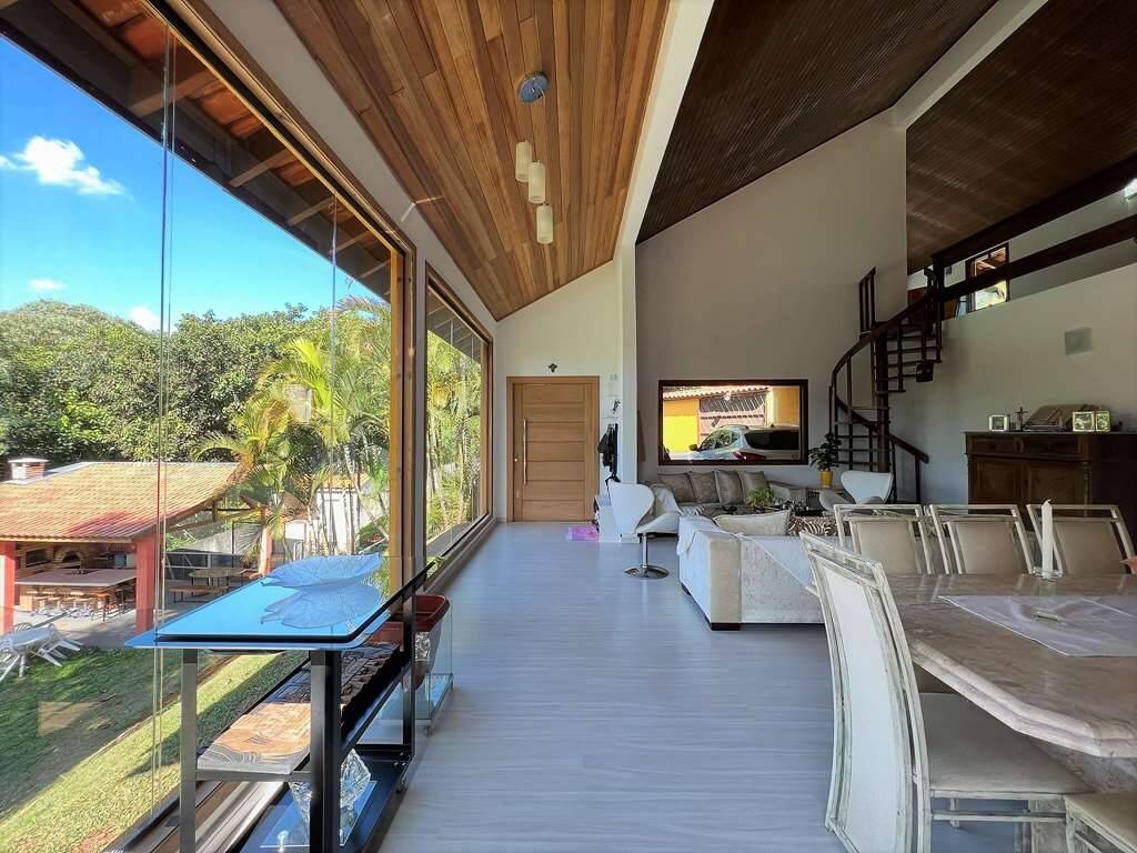Casa, 4 quartos, 350 m² - Foto 9