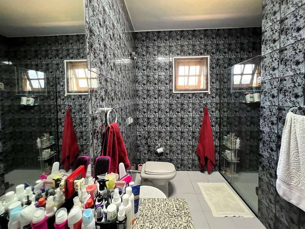 Casa, 4 quartos, 350 m² - Foto 29