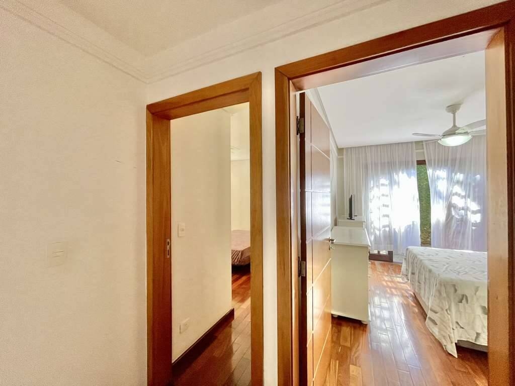 Casa, 5 quartos, 446 m² - Foto 57