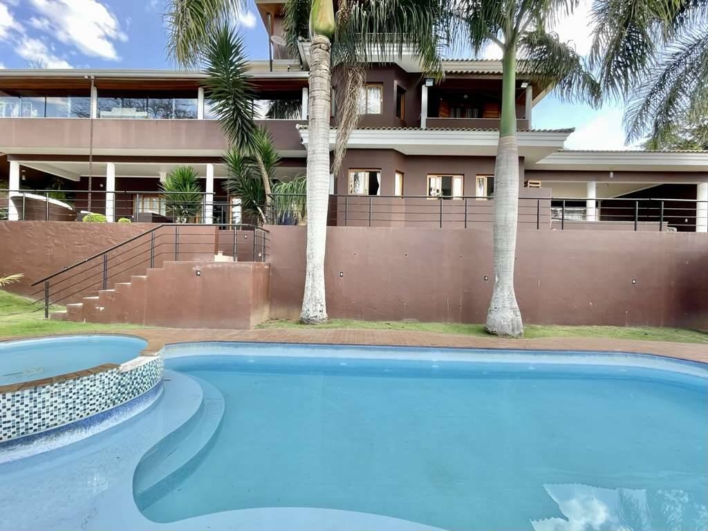 Casa à venda e aluguel com 5 quartos, 890m² - Foto 40