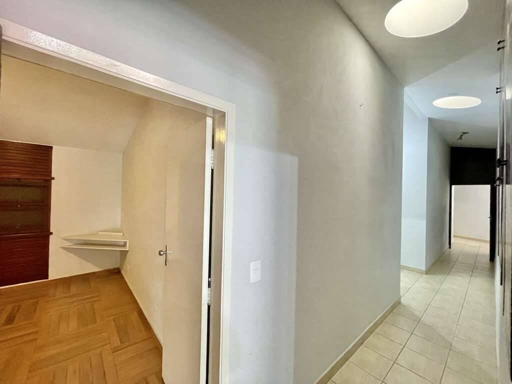 Casa, 4 quartos, 409 m² - Foto 19