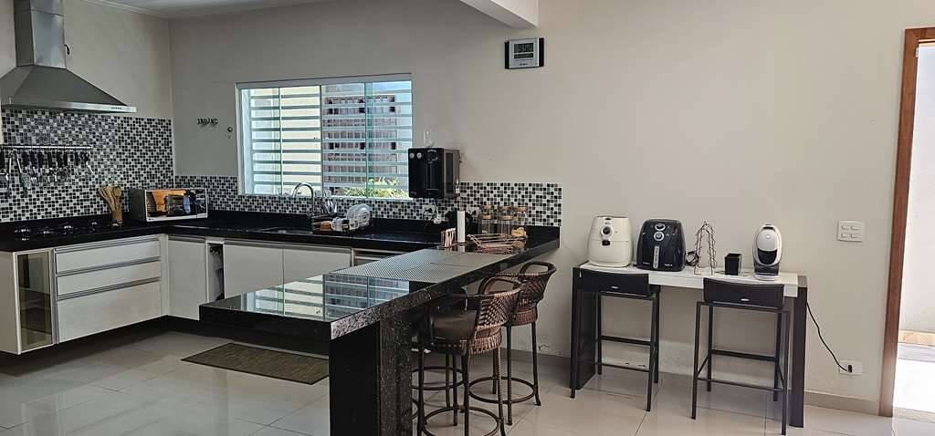 Casa, 3 quartos, 358 m² - Foto 25
