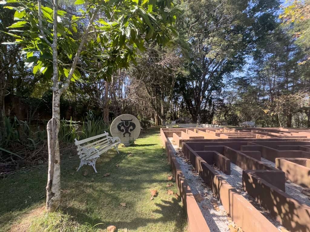 Casa de Condomínio à venda e aluguel com 4 quartos, 692m² - Foto 11