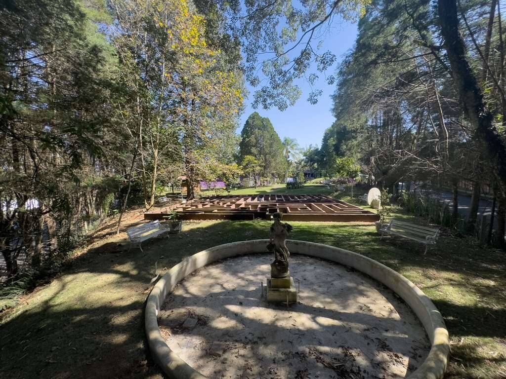 Casa de Condomínio à venda e aluguel com 4 quartos, 692m² - Foto 12