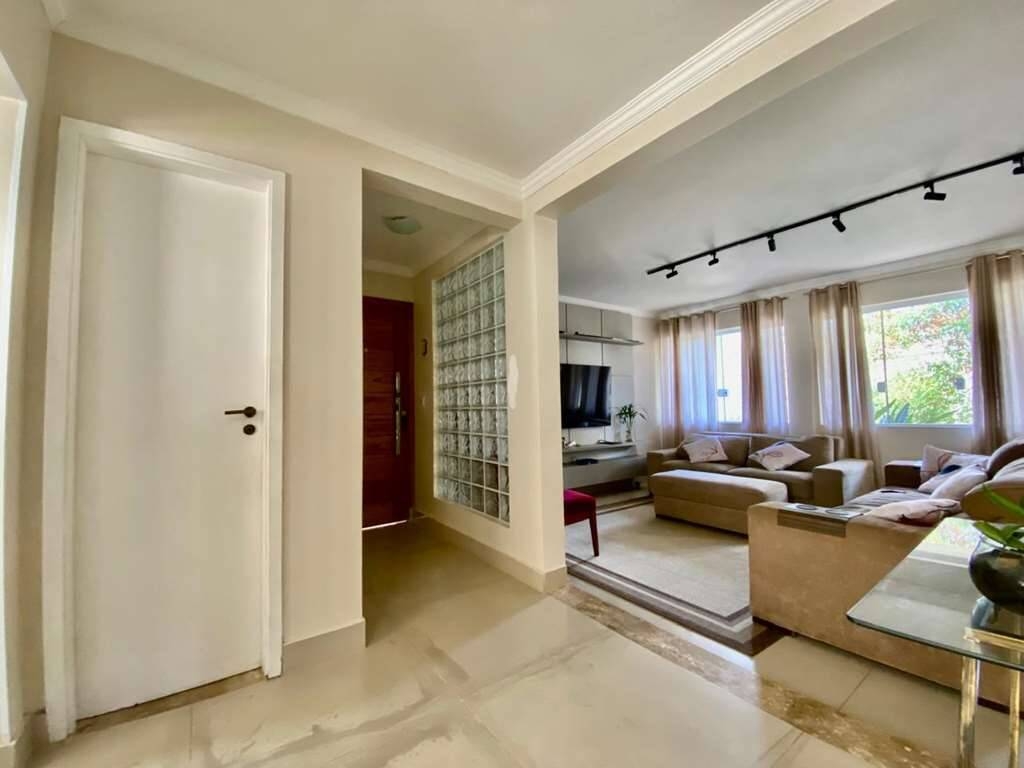 Casa de Condomínio à venda com 4 quartos, 312m² - Foto 17