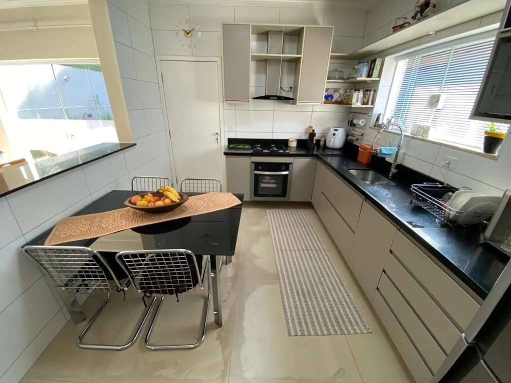 Casa de Condomínio à venda com 4 quartos, 312m² - Foto 20