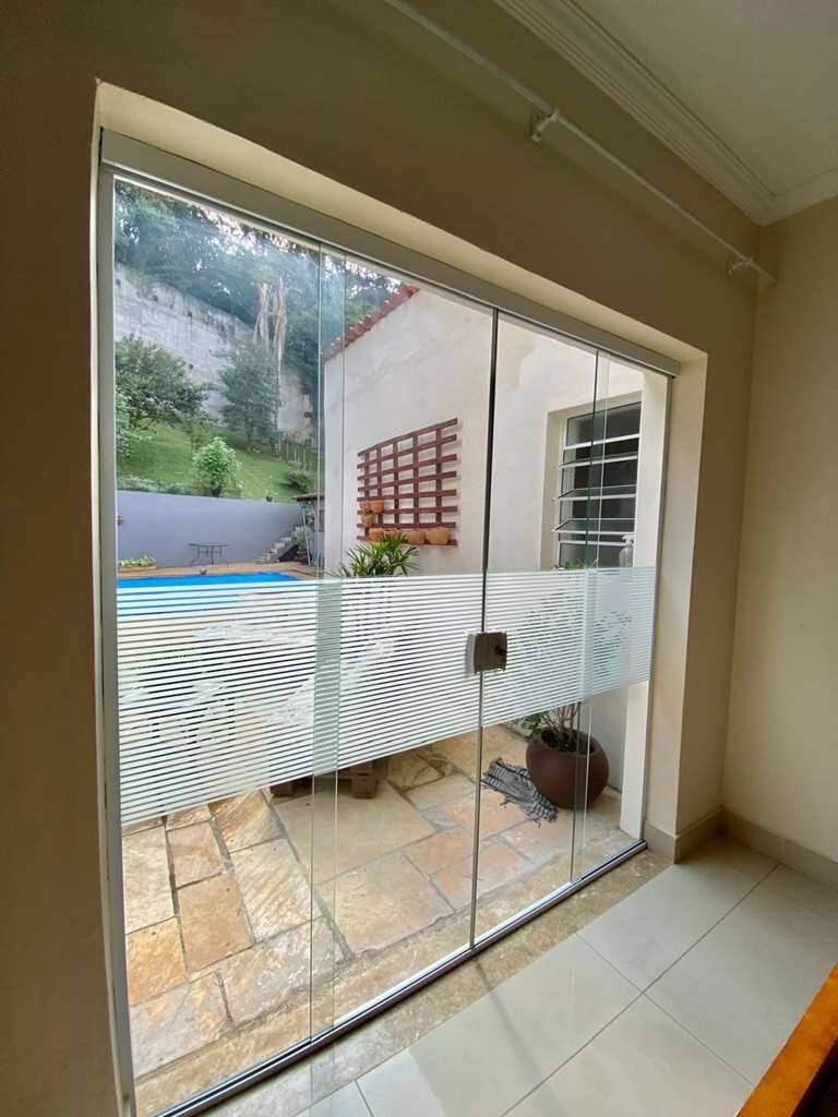 Casa de Condomínio à venda com 4 quartos, 312m² - Foto 32