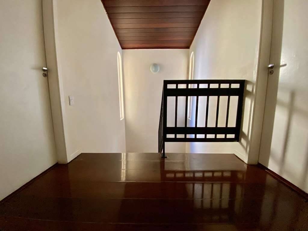 Casa de Condomínio à venda com 4 quartos, 312m² - Foto 38