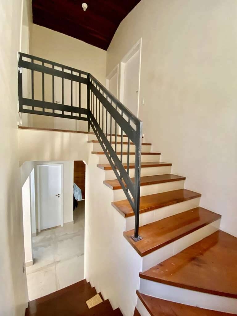 Casa de Condomínio à venda com 4 quartos, 312m² - Foto 33