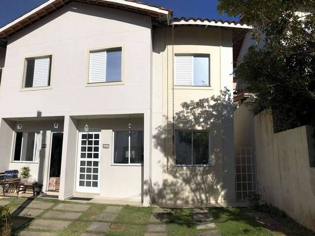 #F129 - Casa para Venda em Cotia - SP