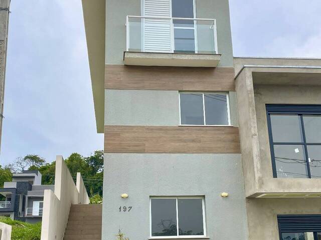 #308 - Casa para Venda em Cotia - SP