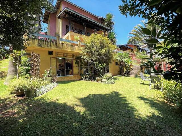 #1029 - Casa para Venda em Cotia - SP