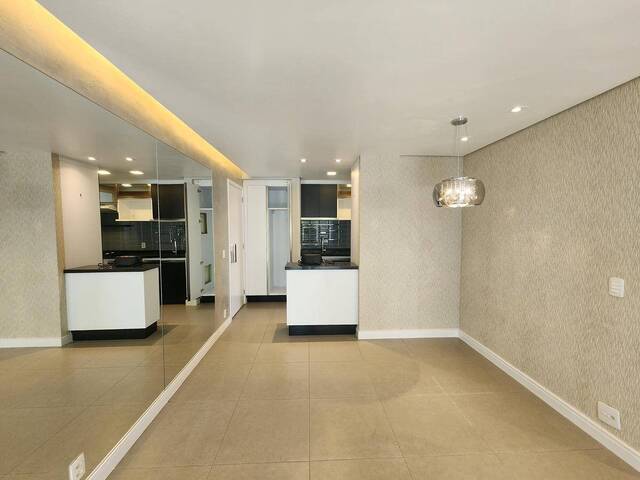 #325 - Apartamento para Venda em São Paulo - SP